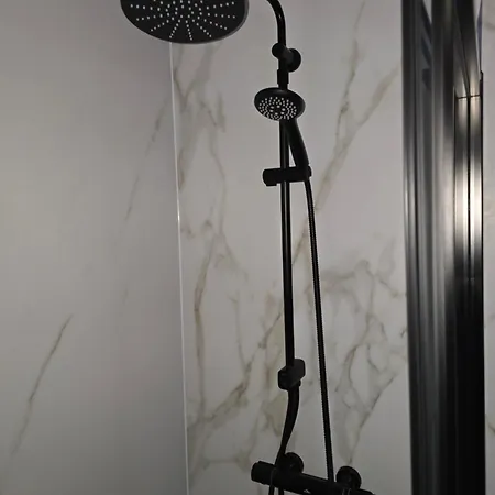 Oda ve Kahvaltı Drau