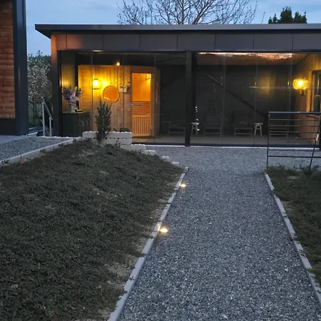Oda ve Kahvaltı Drau 3*